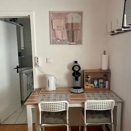 Appartamento Easystay#2 Cozy In Kliniknaehe, Mit Netflix,kueche & Bad